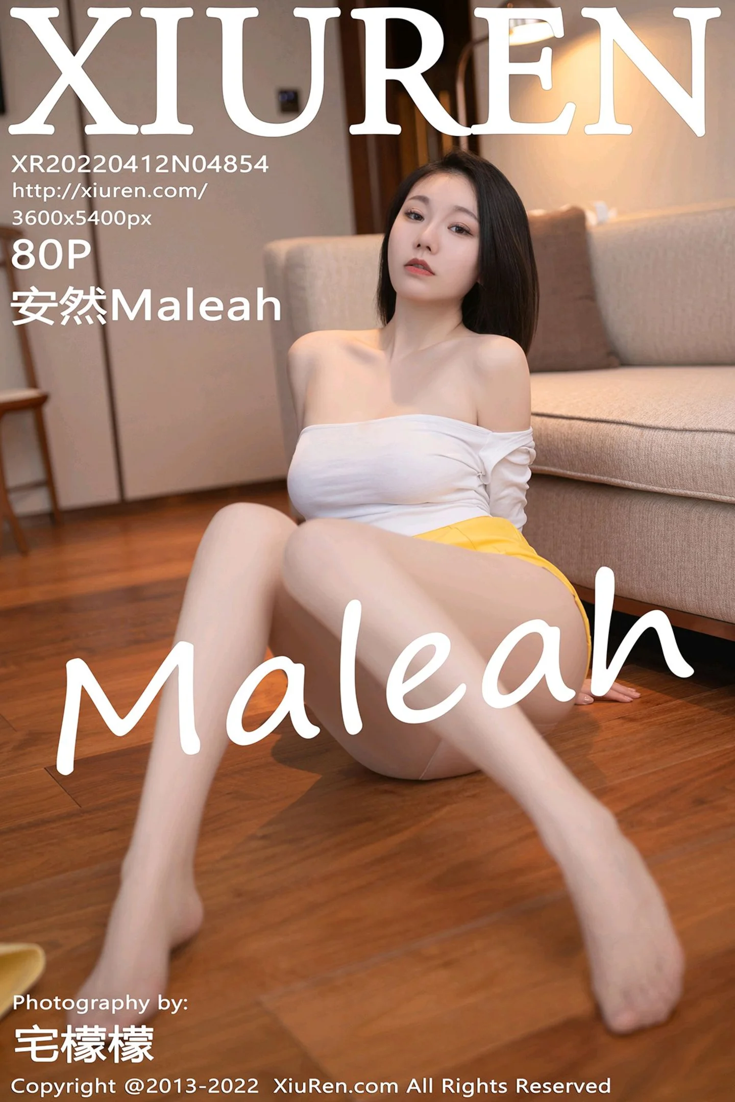 [XiuRen秀人网]No.4854_模特安然Maleah珠三角旅拍半脱白色上衣露蕾丝内衣诱惑写真80P-秀人网 - XiuRen.Space